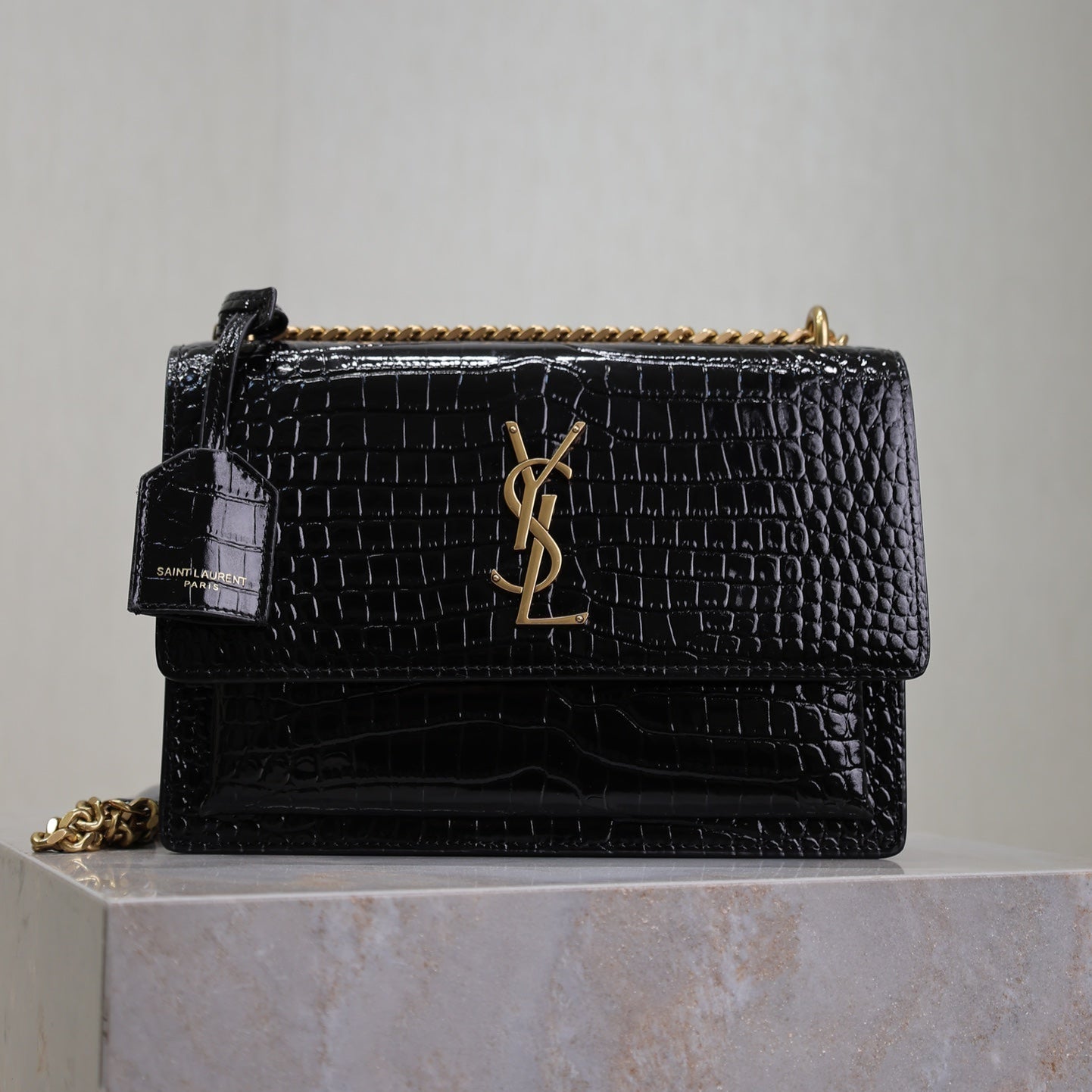 YSL 25S SUNSET MEDIUM 22 IN BLACK CROCODILE-EMBOSSED SHINY CALFSKIN GOLD HARDWRE
