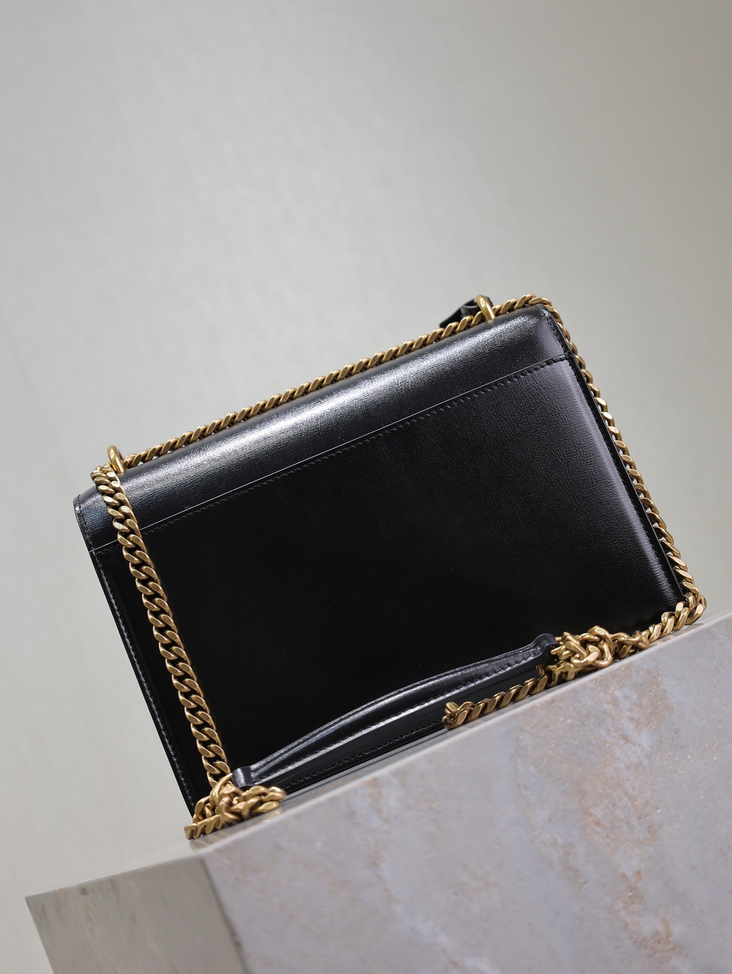 YSL 25S SUNSET BAG 22 IN BLACK CALFSKIN GOLD HARDWRE
