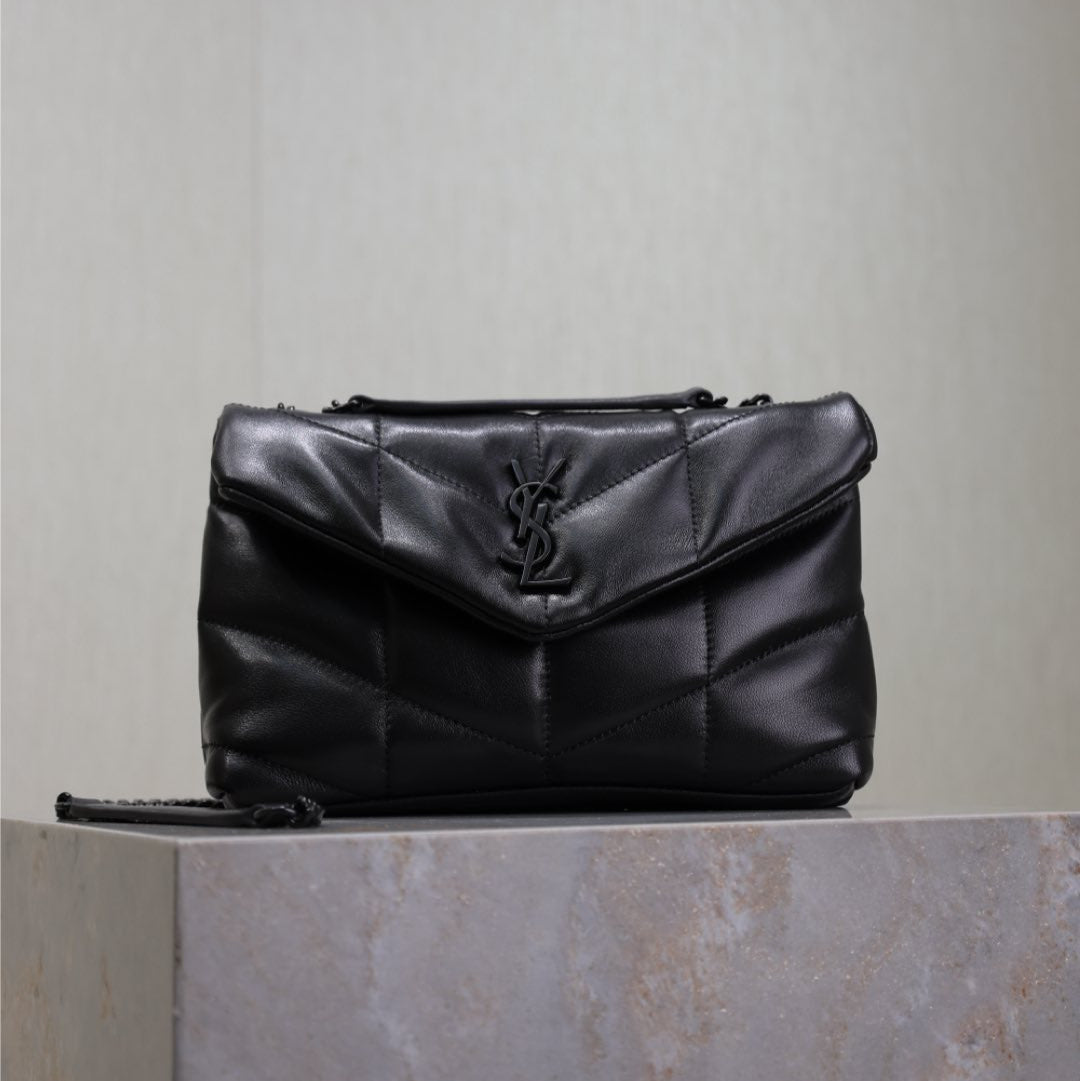 YSL 25S LOULOU PUFFER MINI 23 IN BLACK CALFSKIN BLACK HARDWRE