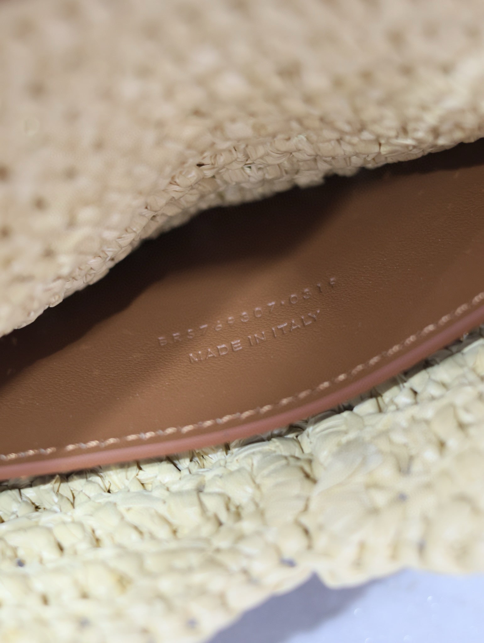 YSL 25S CASSANDRE LARGE ENVELOPE POUCH 29 IN NATURAL RAFFIA GOLD HARDWRE