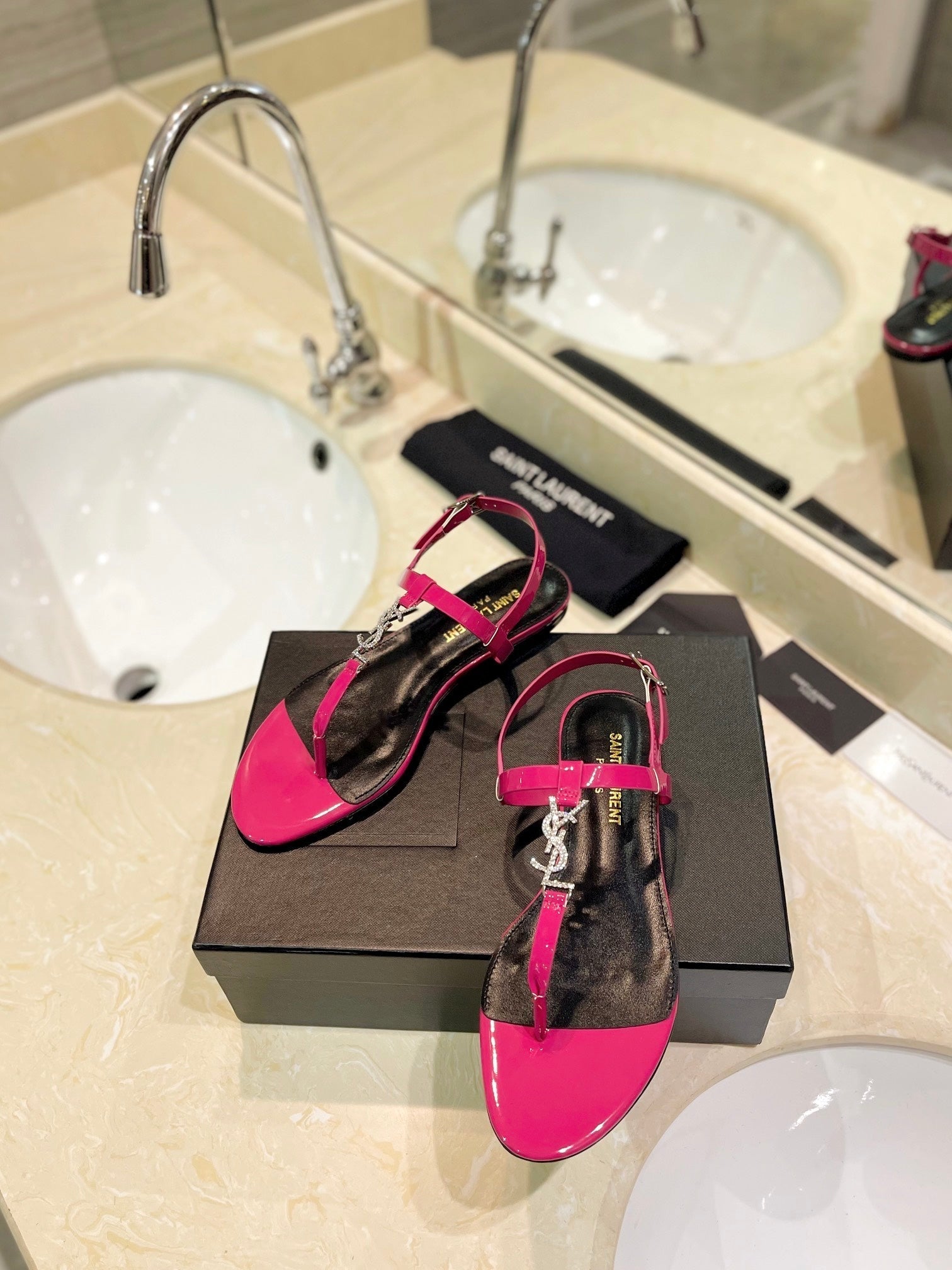 SL CASSANDRA SANDALS DEEP PINK POLISHED CALFSKIN