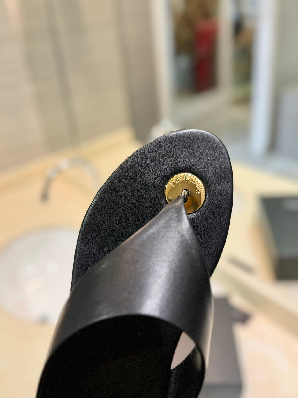 SL KOUROS THONG SANDALS BLACK CALFSKIN