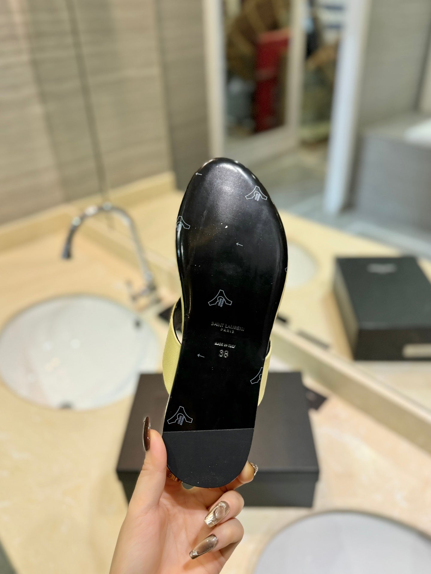 SL KOUROS THONG SANDALS PASTEL YELLOW CALFSKIN