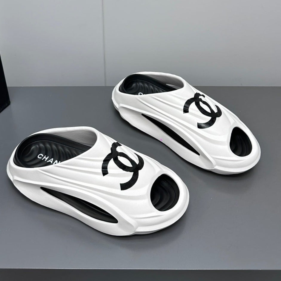 New Double C Foam Lightweight Slippers Boat White Black