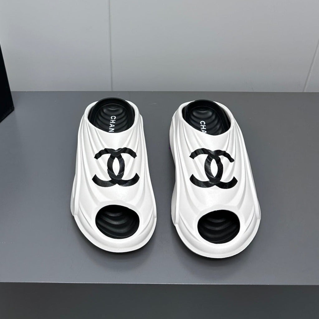 New Double C Foam Lightweight Slippers Boat White Black