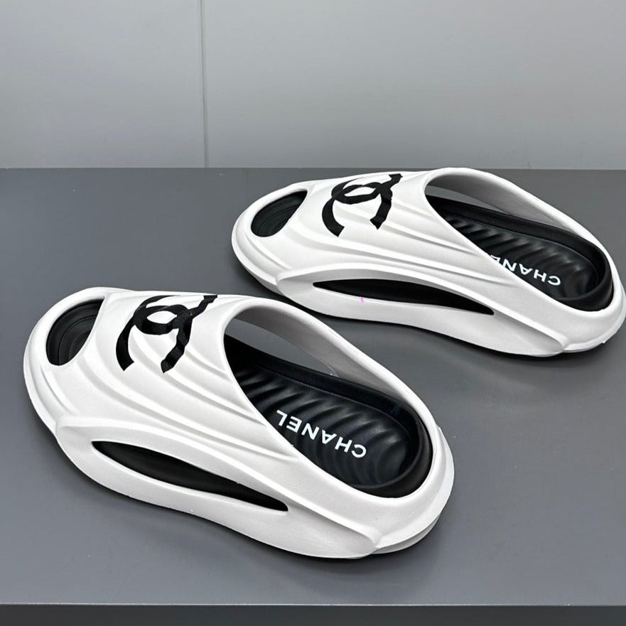 New Double C Foam Lightweight Slippers Boat White Black