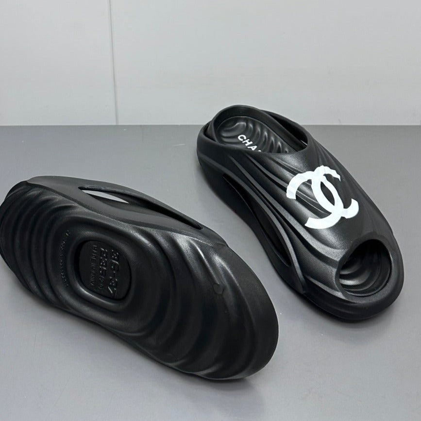 New Double C Foam Lightweight Slippers Boat Black