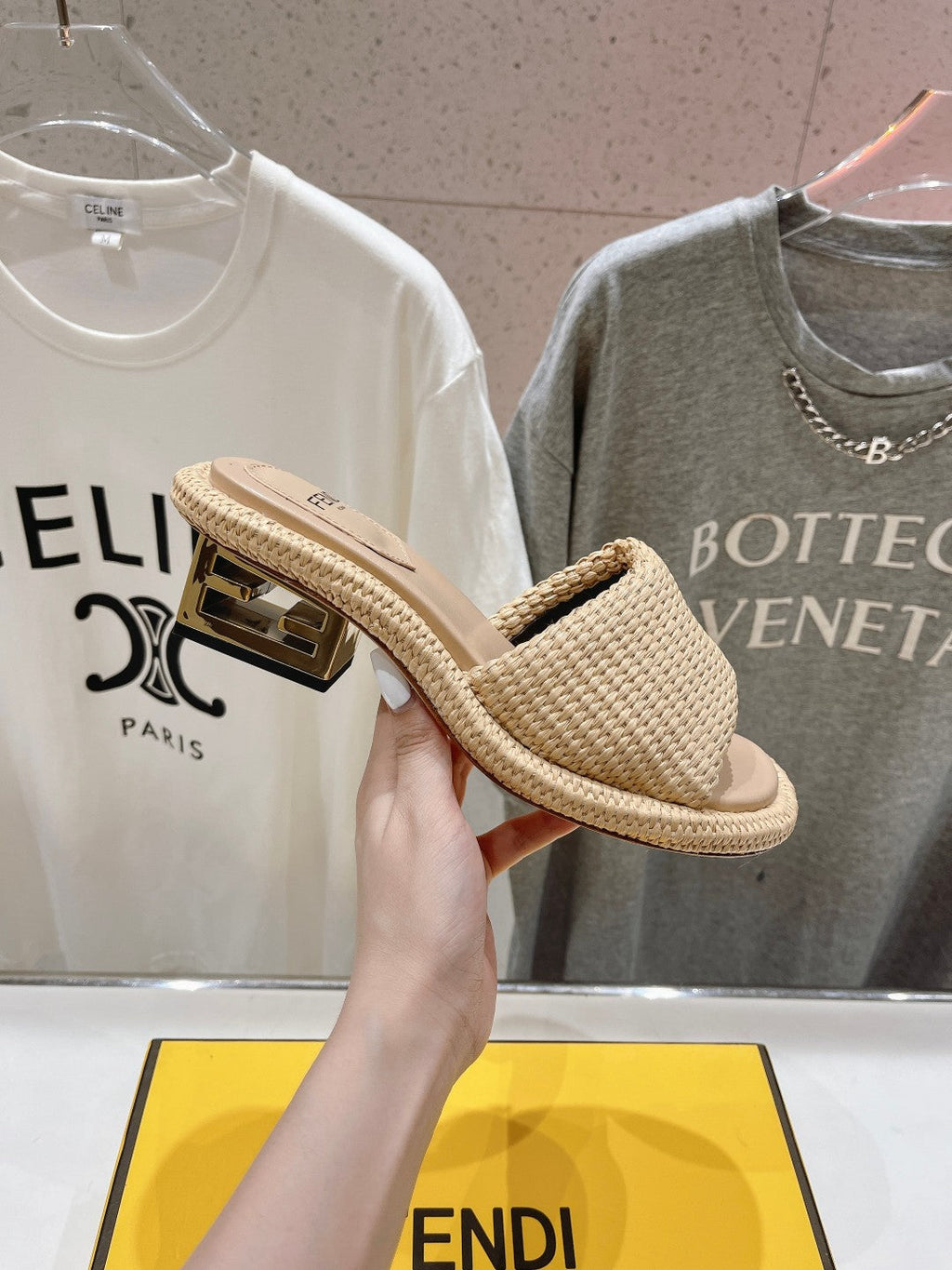 FENDI FFOLD MEDIUM-HEEL SANDALS 45 MM IN TUSCAN BEIGE COTTON FIBRE