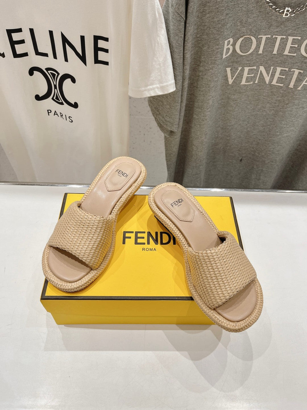 FENDI FFOLD MEDIUM-HEEL SANDALS 45 MM IN TUSCAN BEIGE COTTON FIBRE