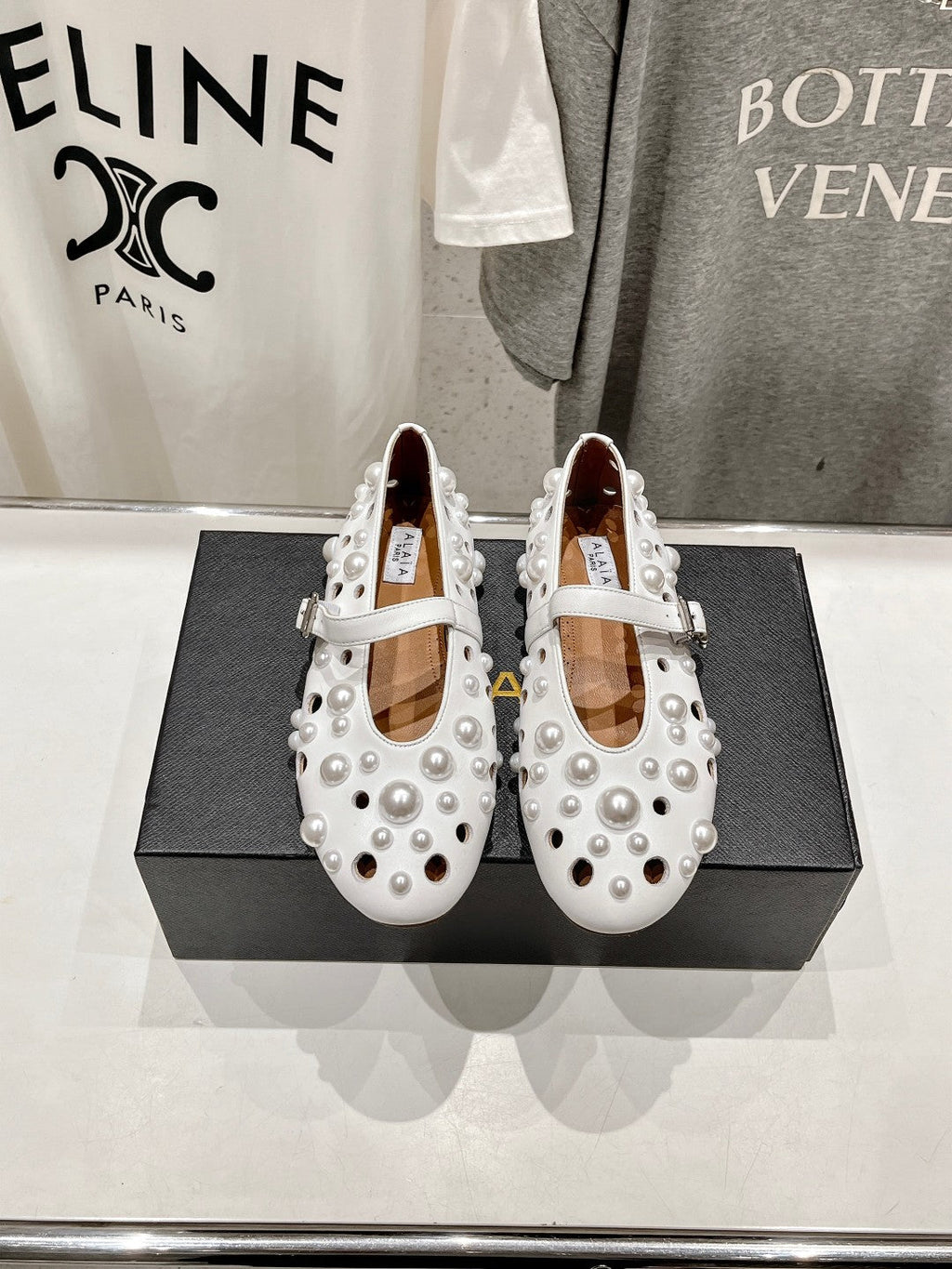 ALAIA PEARL MARY JANE SHOES WHITE LAMBSKIN