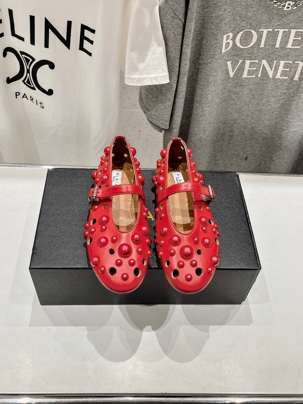 ALAIA PEARL MARY JANE SHOES IN ROSE RED LAMBSKIN