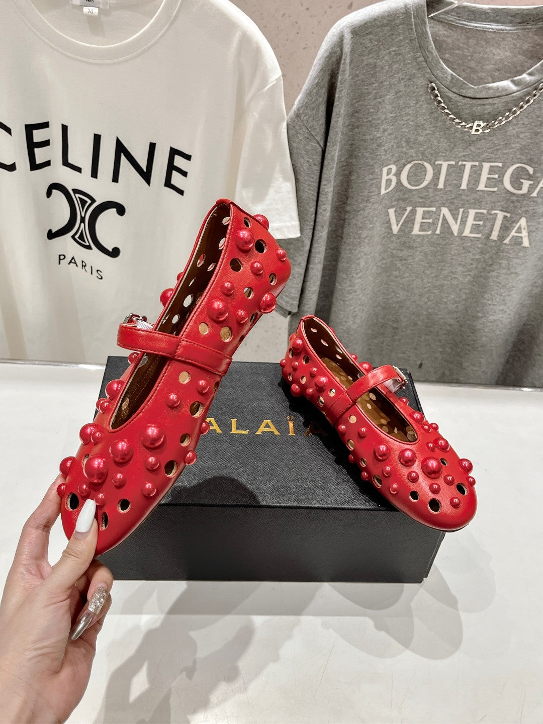 ALAIA PEARL MARY JANE SHOES IN ROSE RED LAMBSKIN