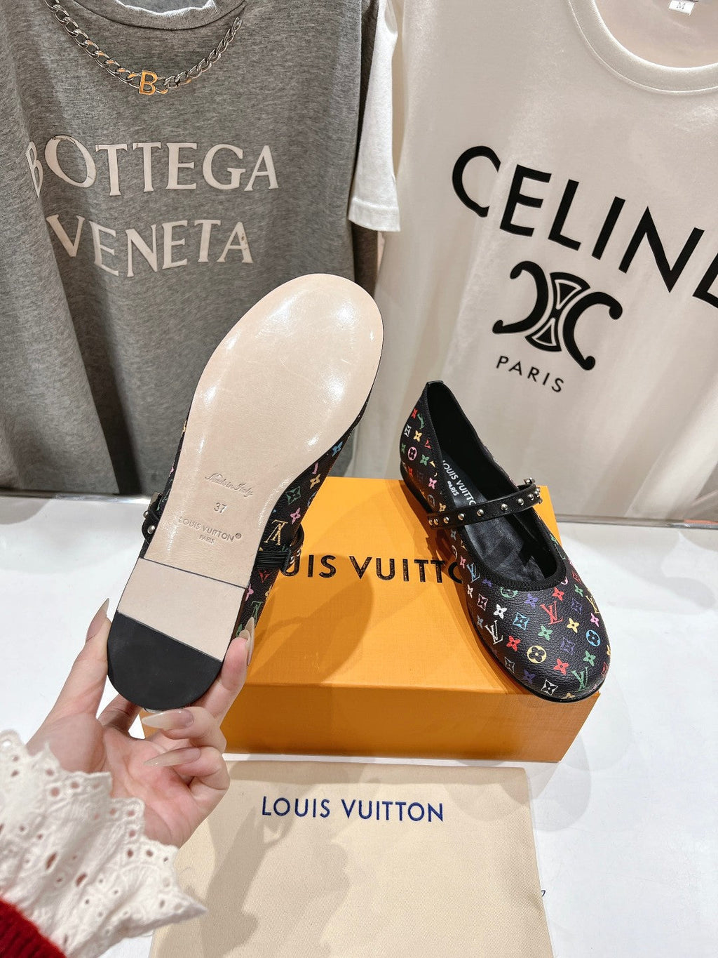 MARY JANE FLAT IN BLACK  MONOGRAM CALFSKIN