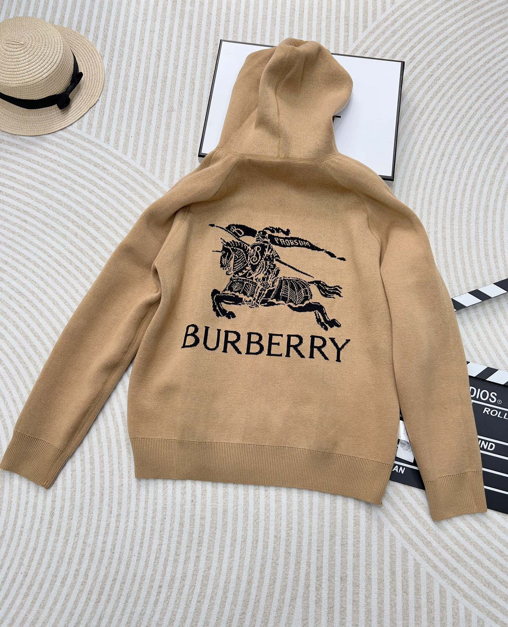 BURBERRY 25S CARDIGAN 214