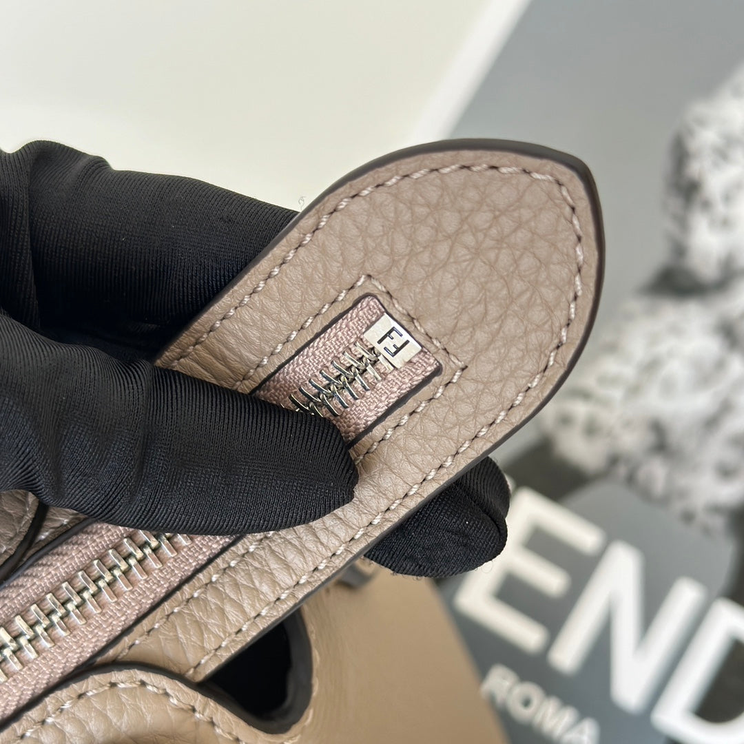 BY THE WAY SELLERIA LARGE 29 BAG IN CEDAR BROWN CALFSKIN