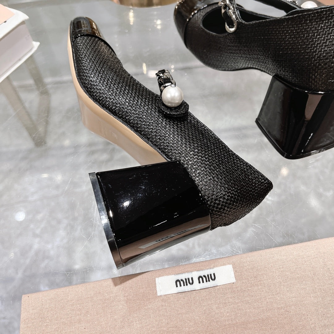 MARY JANE SANDAL CAP TOE BLACK SHEEPSKIN - HIGH HEEL