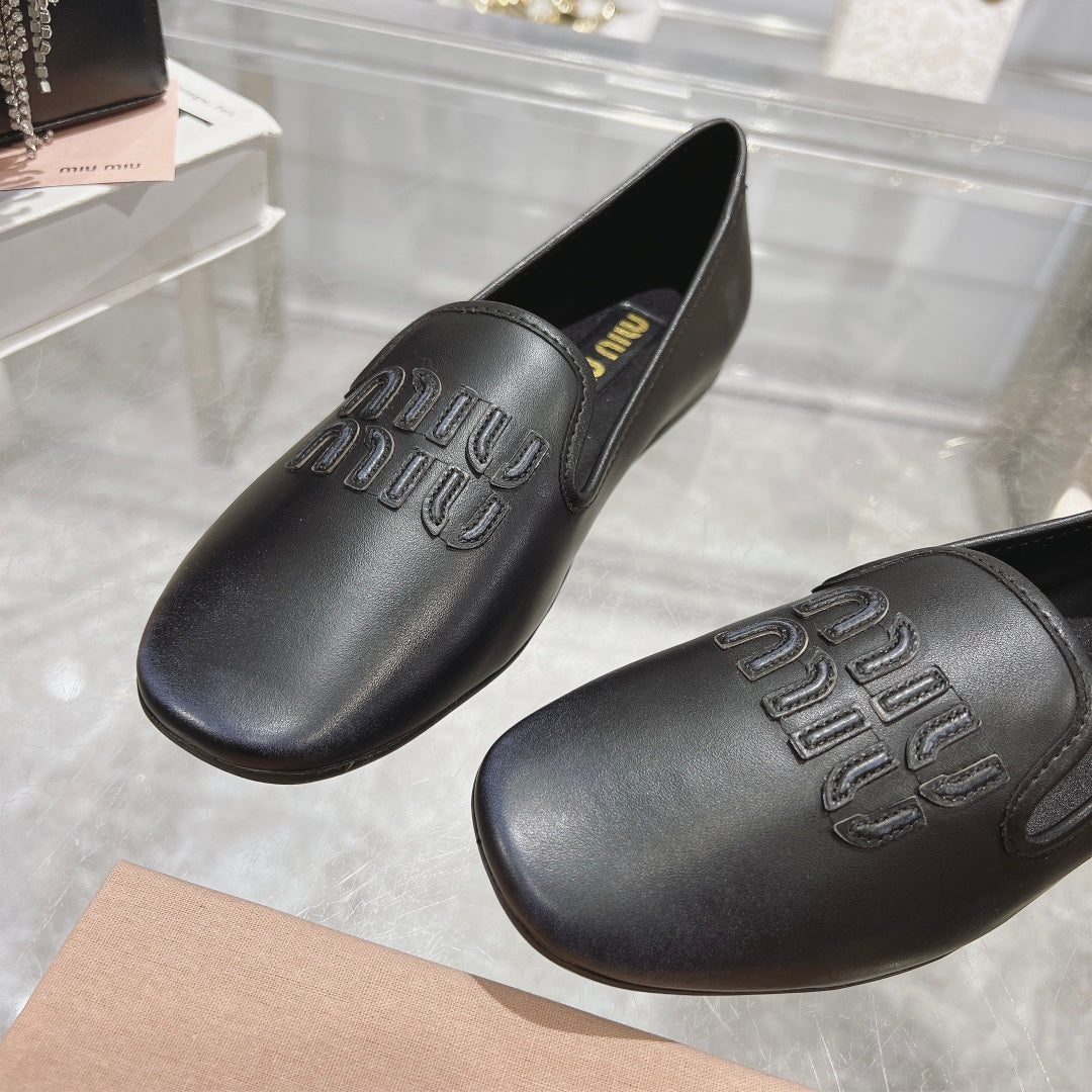SLIP-ON SHOES BLACK COWHIDE