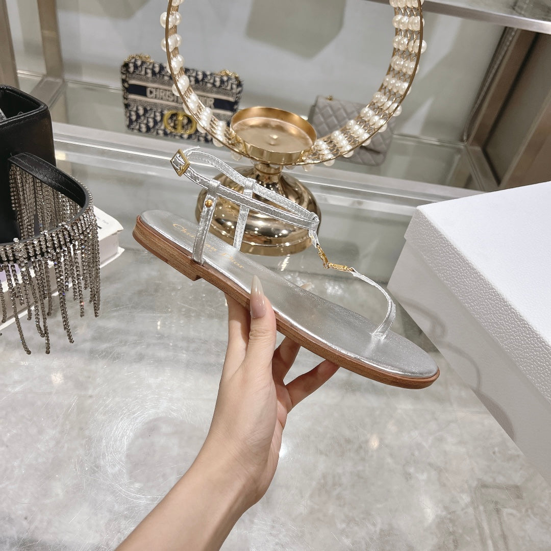 DIORIVIERA C'EST THONG SANDAL SILVER AQUAMARINA CALFSKIN