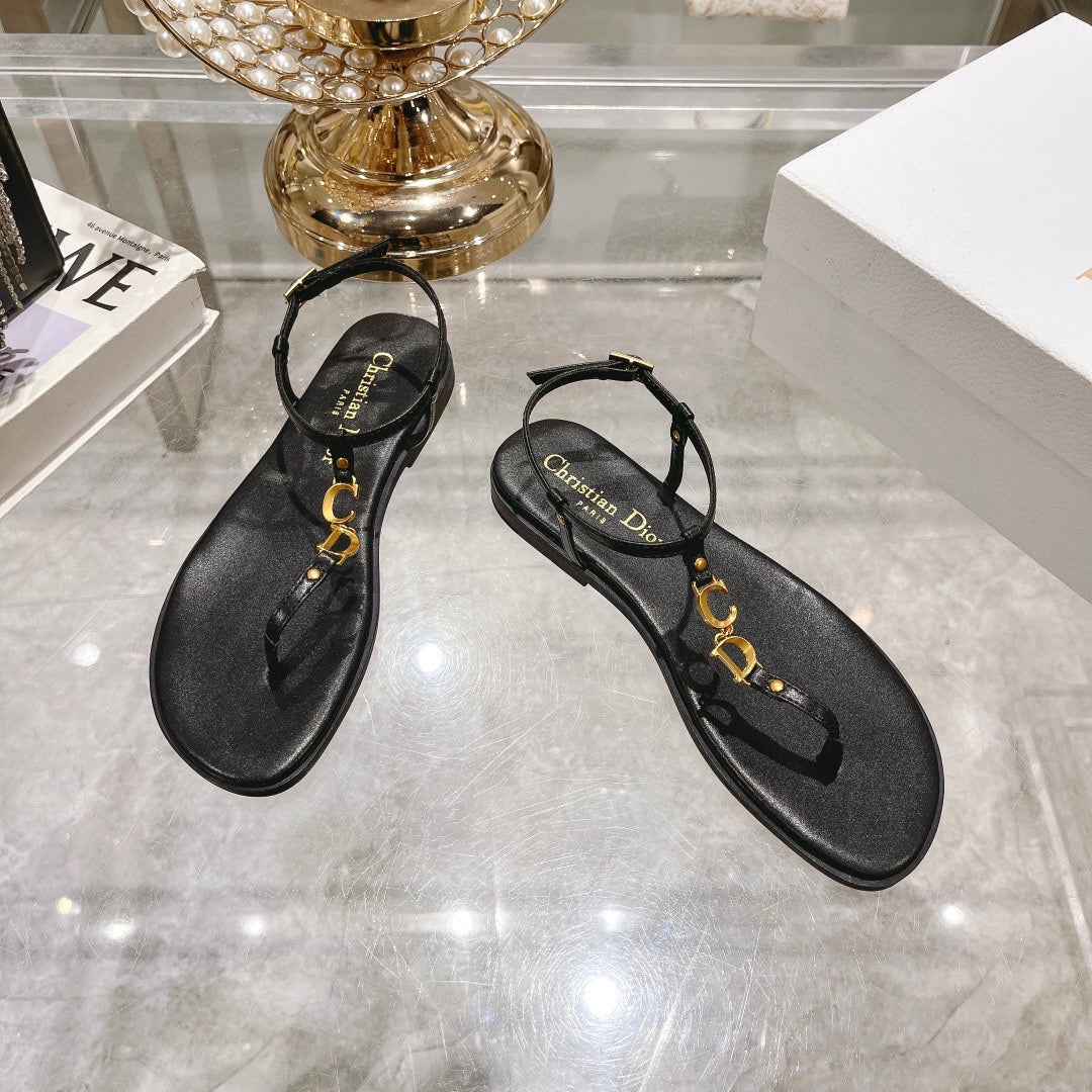 DIORIVIERA C'EST THONG SANDAL BLACK AQUAMARINA CALFSKIN
