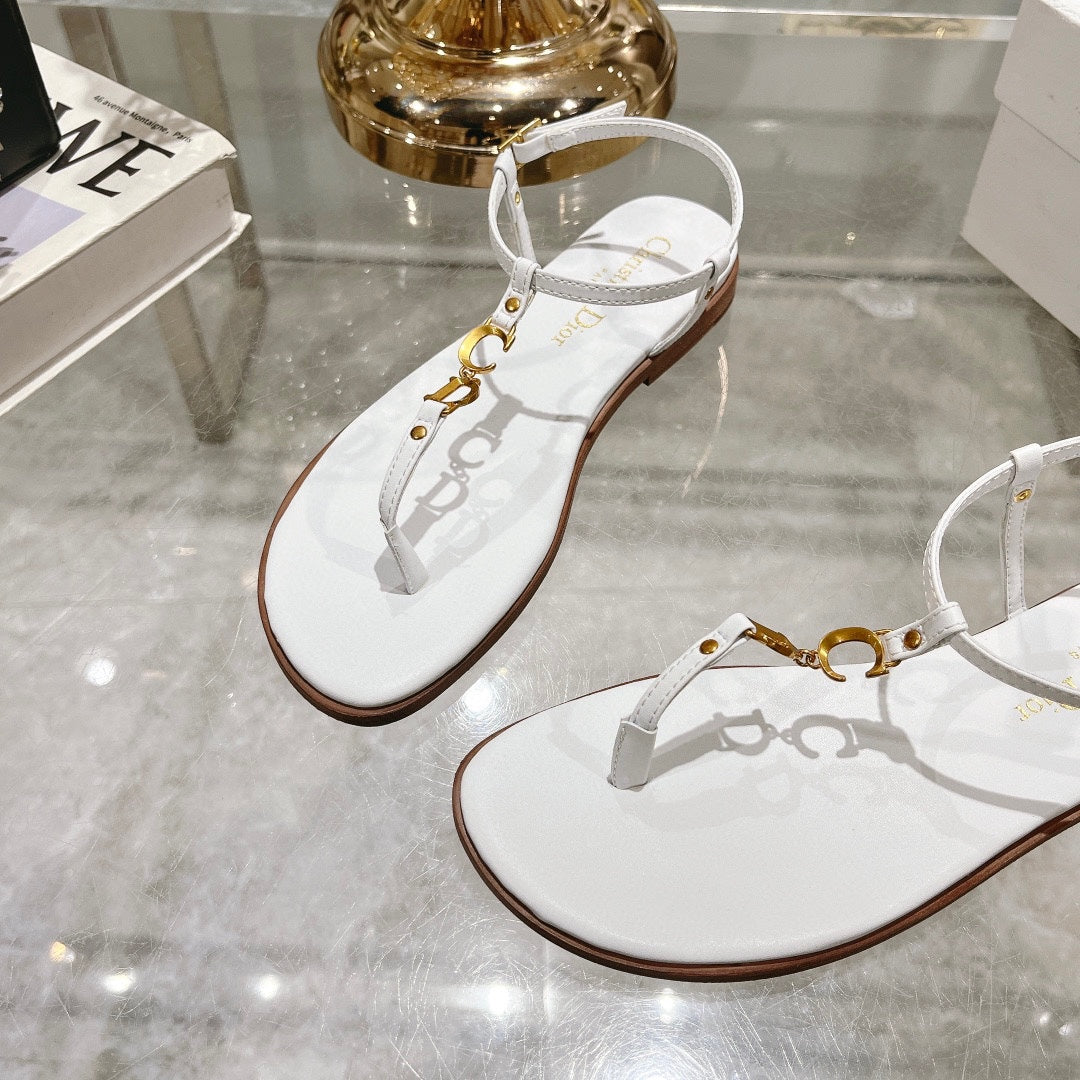 DIORIVIERA C'EST THONG SANDAL WHITE AQUAMARINA CALFSKIN