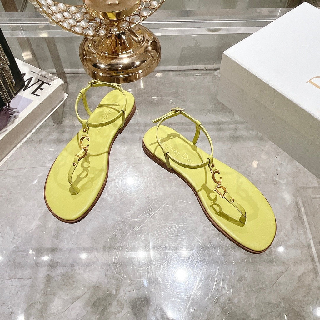 DIORIVIERA C'EST THONG SANDAL LEMON YELLOW AQUAMARINA CALFSKIN