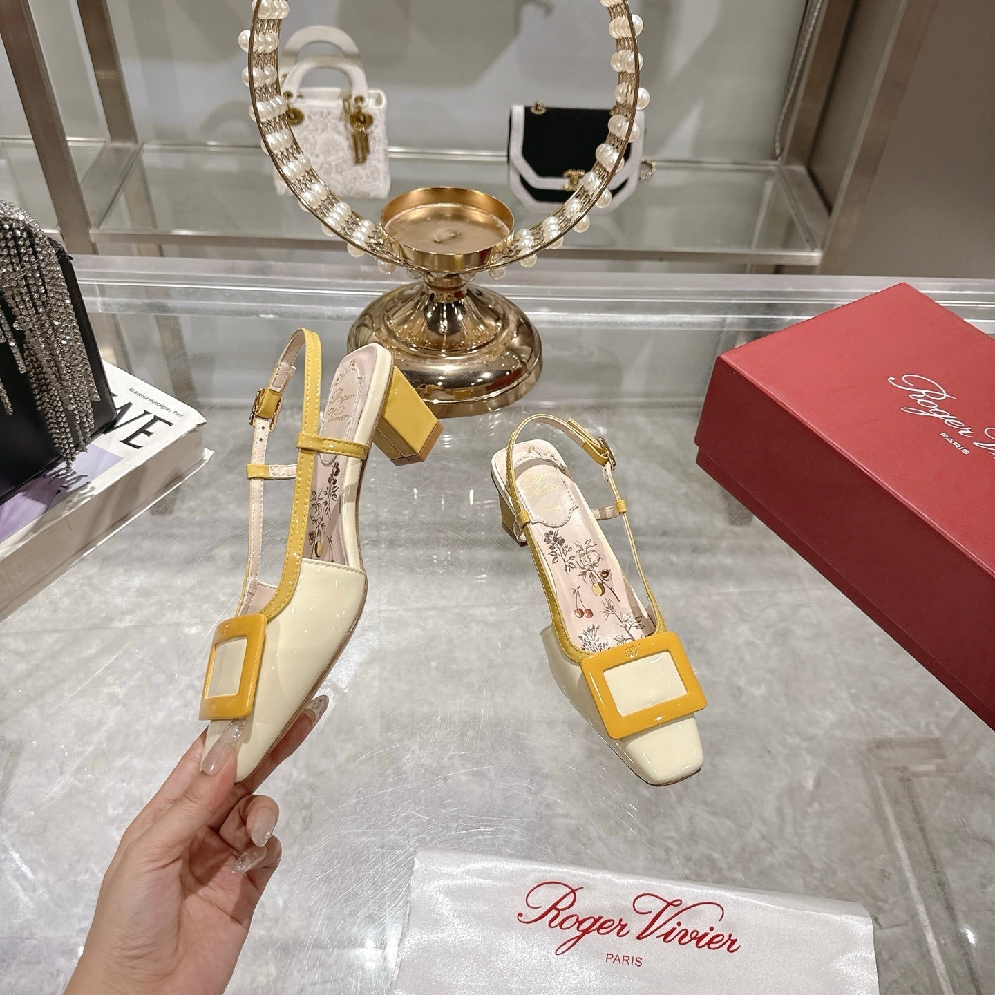 VIVIER SLINGBACK 45 IN YELLOW CALFSKIN