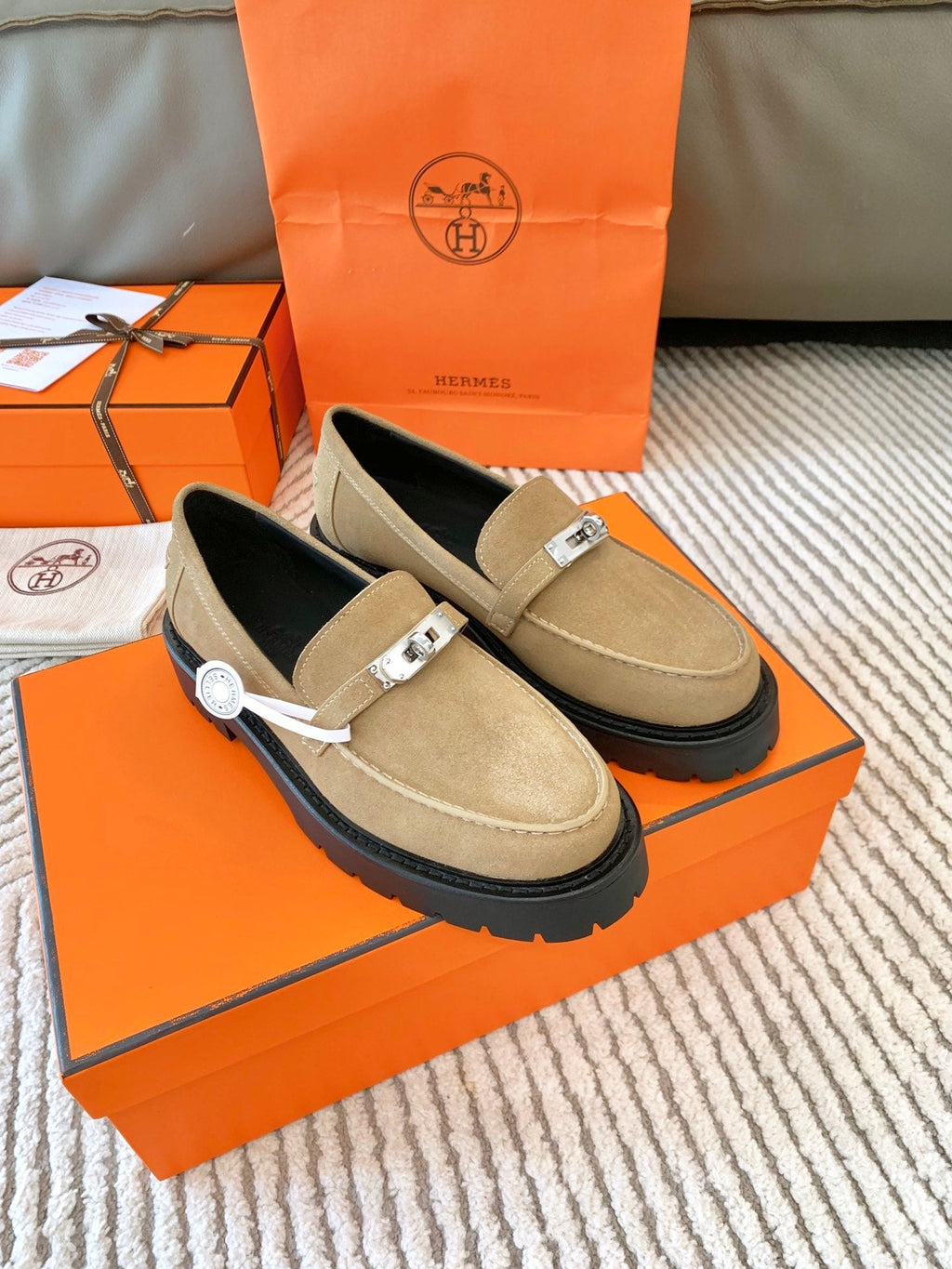 ICONE LOAFER IN TORTILLA BROWN SUEDE