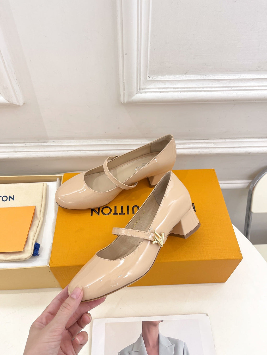 LV WOMEN ROMY HIGH BALLERINA IN GLOSSY BEIGE LAMBSKIN