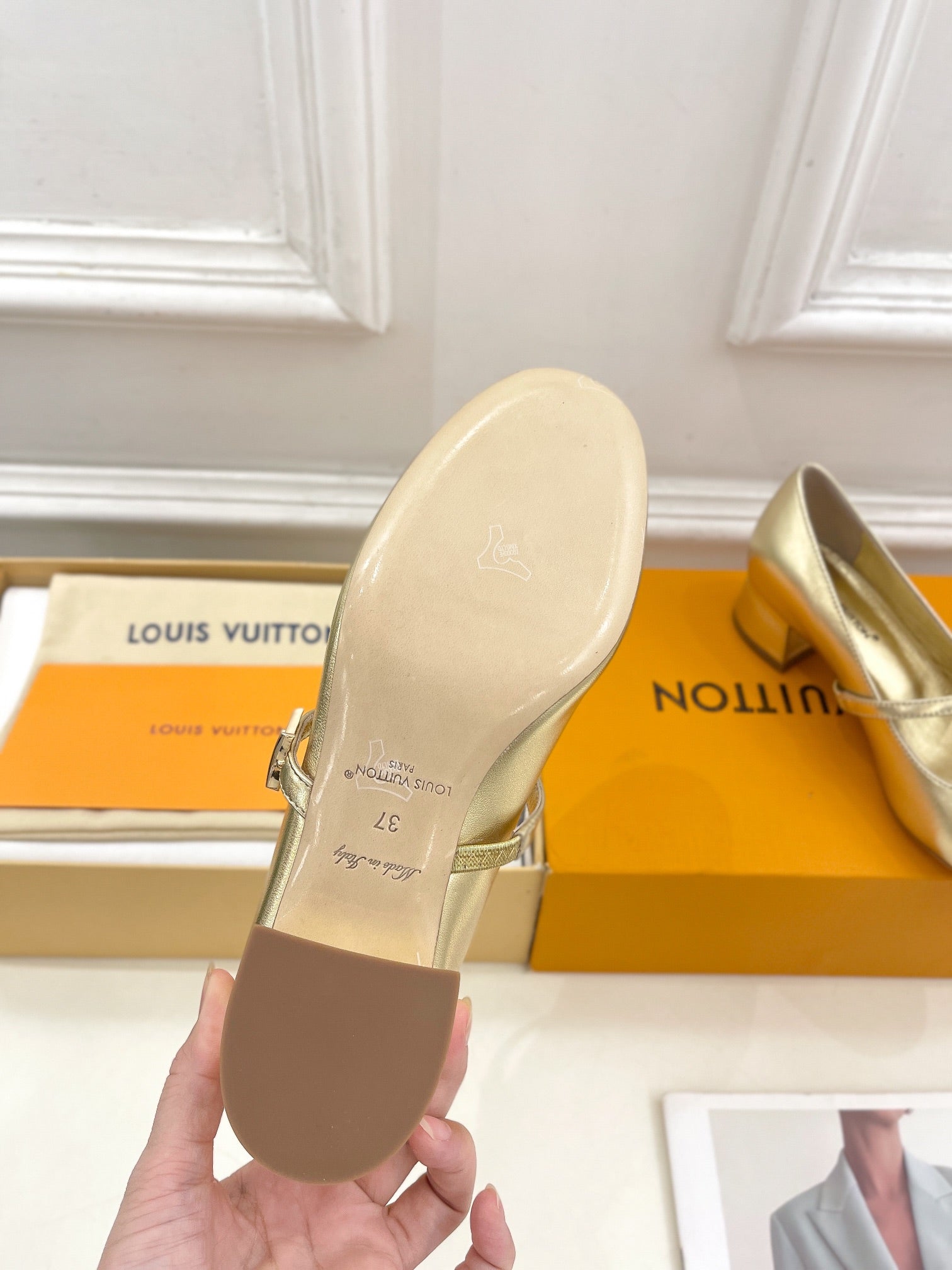 LV WOMEN ROMY HIGH BALLERINA IN GOLDEN METALLIC LAMBSKIN