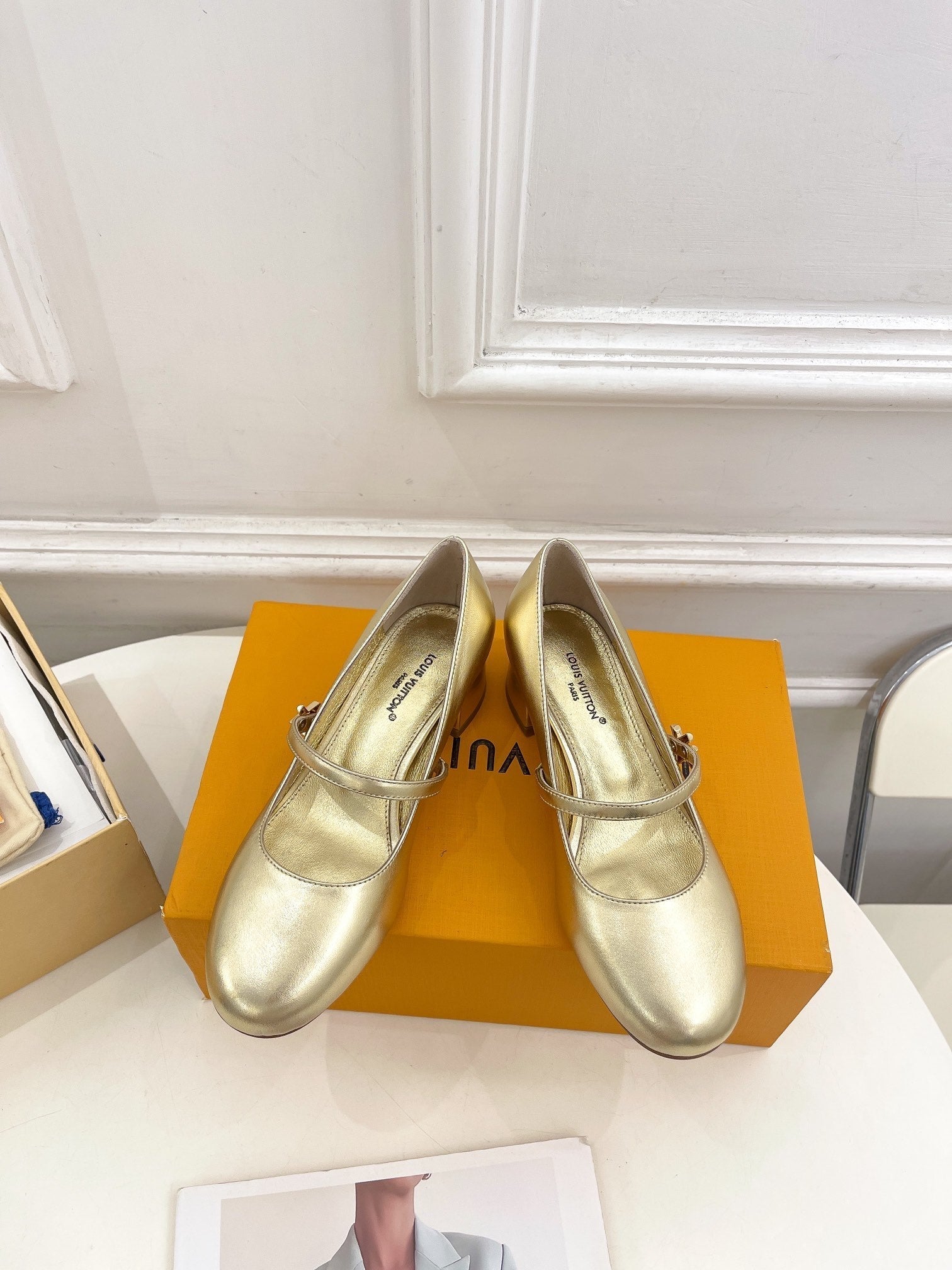 LV WOMEN ROMY HIGH BALLERINA IN GOLDEN METALLIC LAMBSKIN