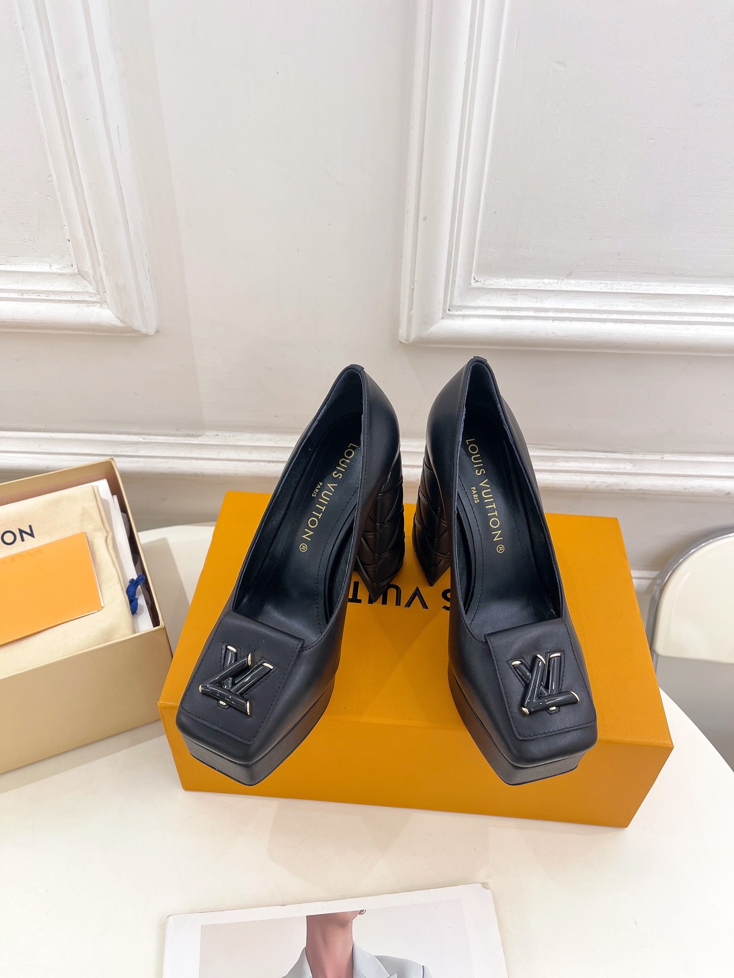 SHAKE MARY JANE HIGH HEEL 12 CM IN BLACK CALFSKIN