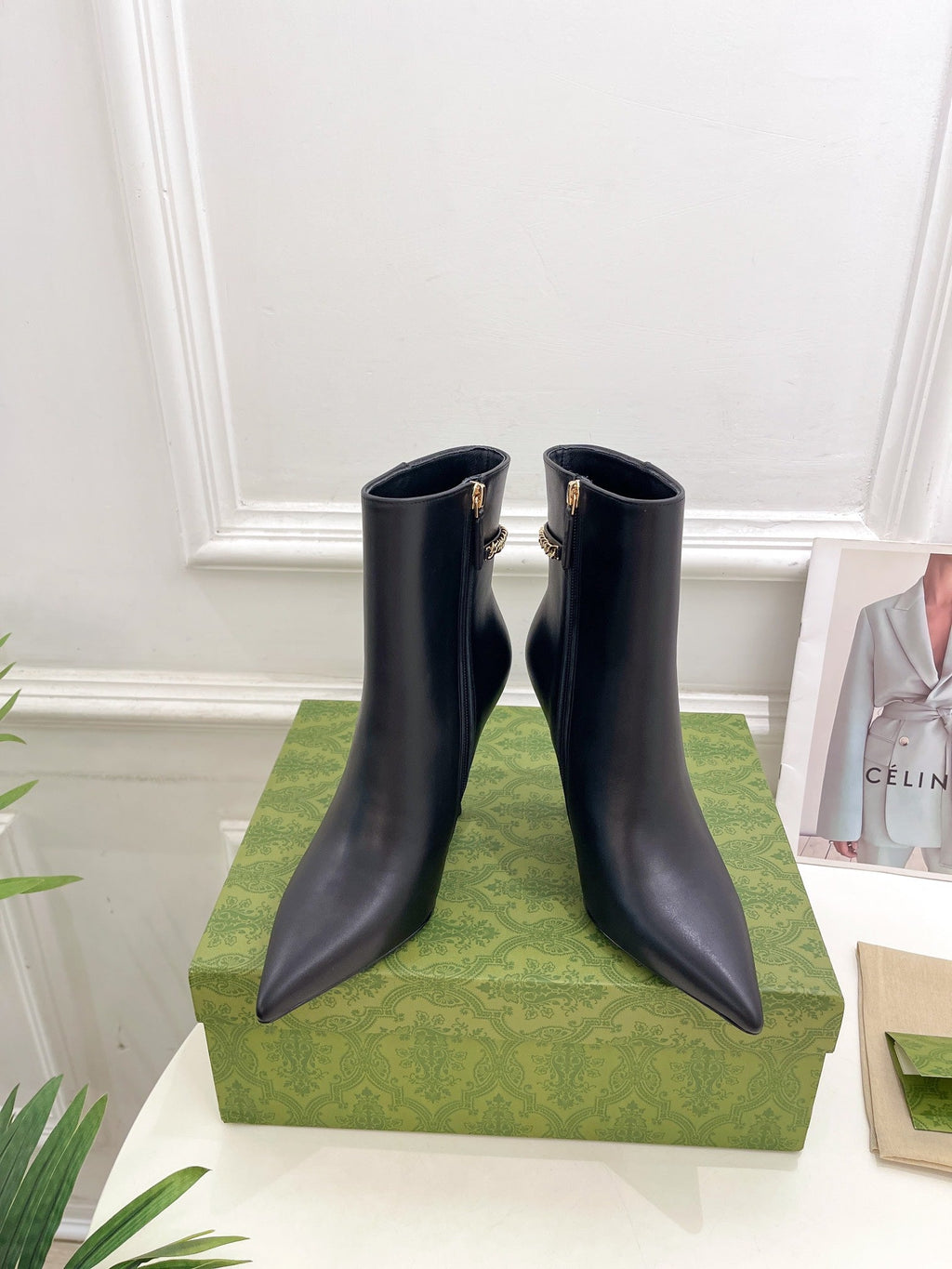 SIGNORIA SHORT BOOTS 10.5CM IN BLACK CALFSKIN