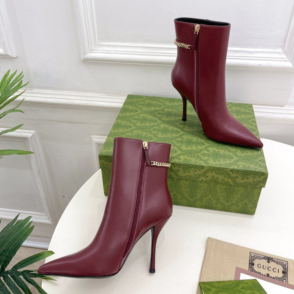 SIGNORIA SHORT BOOTS 10.5CM IN BURGUNDY RED CALFSKIN