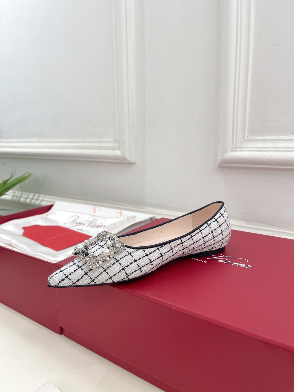 EFFLORESCENCE BALLERINAS IN WHITE TWEED WITH FINE BLACK STRIPES EMBELLISHED CRYSTALS