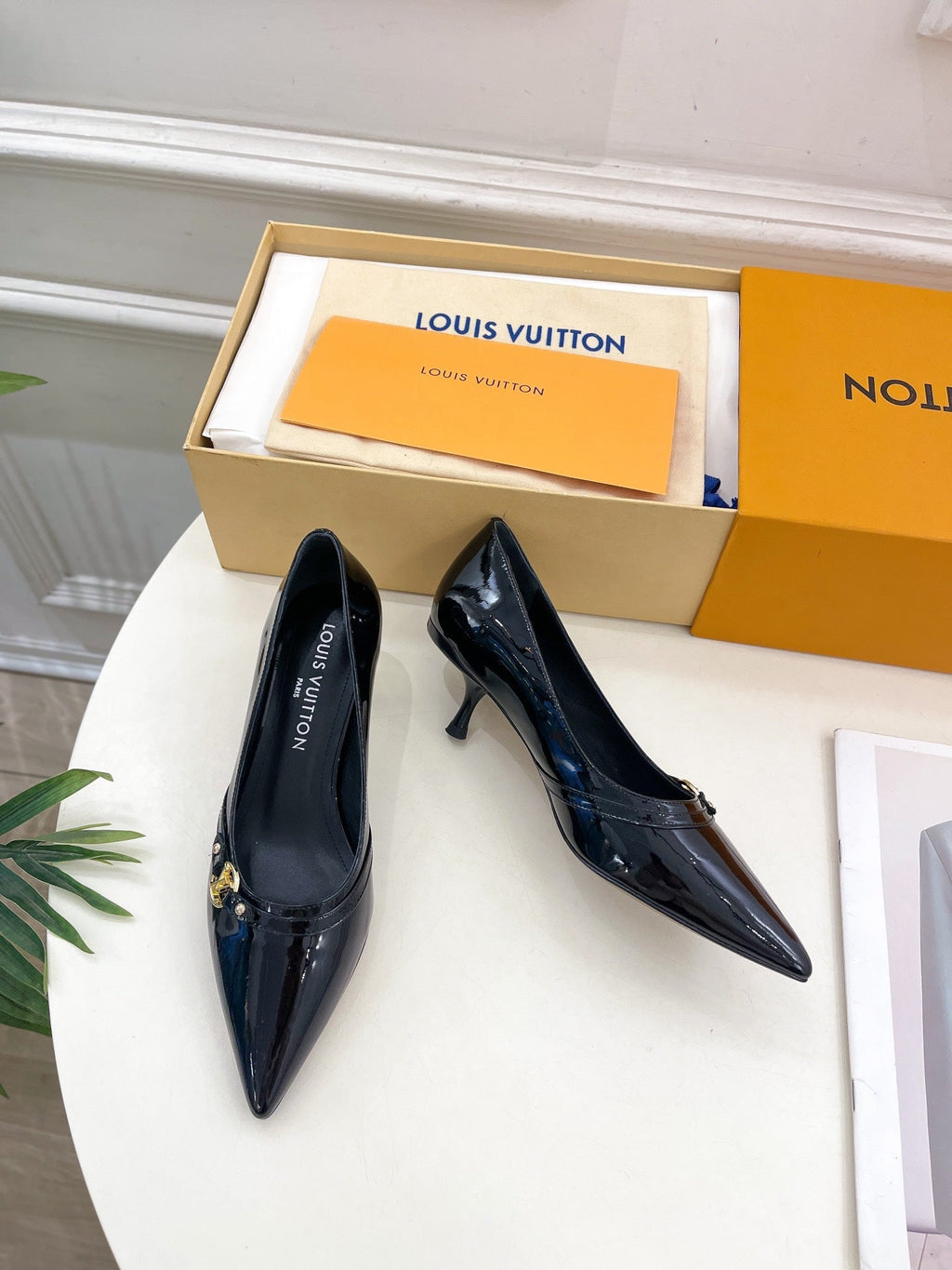 6AM HIGH PUMP 5 CM IN BLACK PATENT CALFSKIN