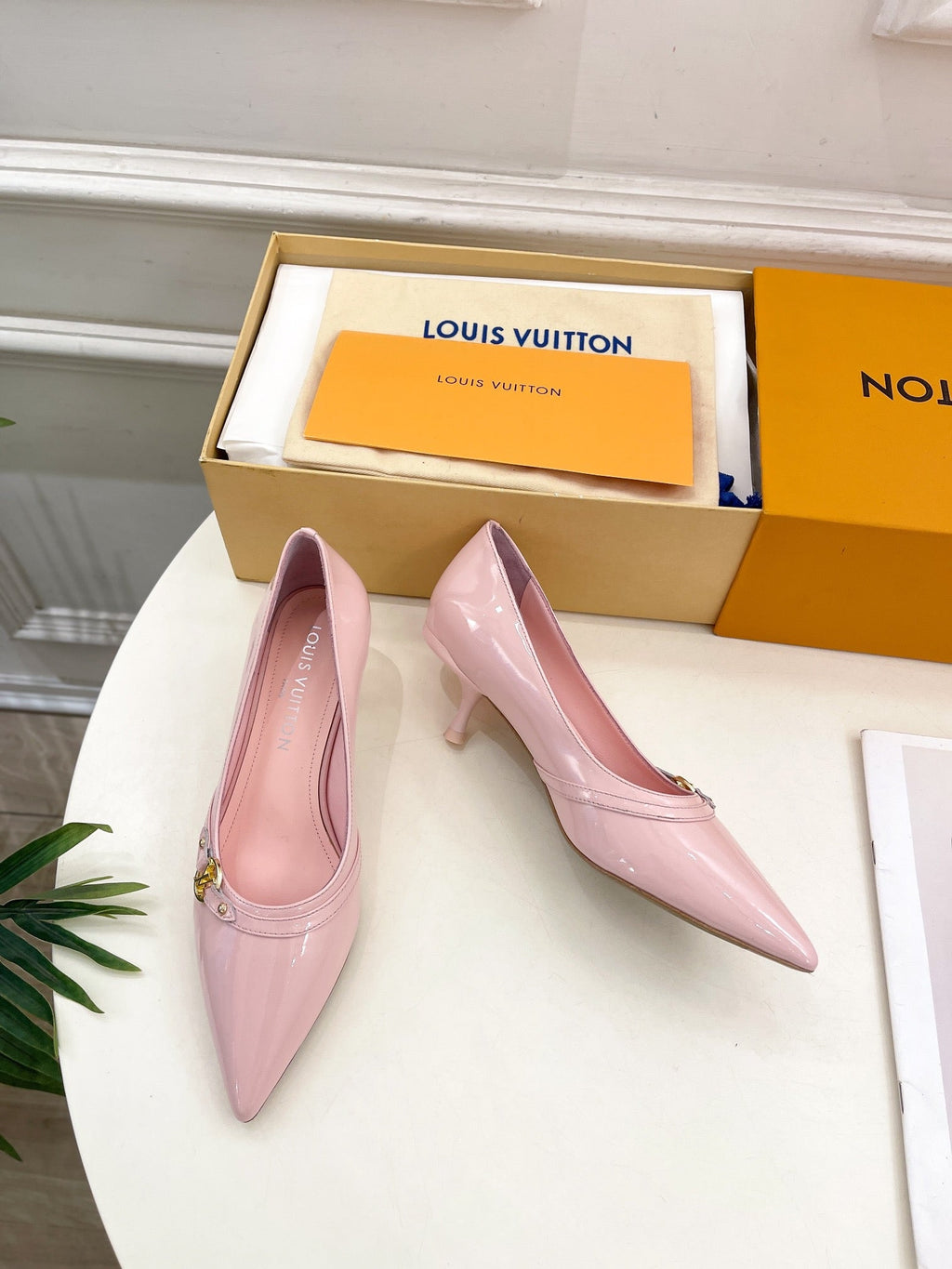 6AM HIGH PUMP 5 CM IN BABY PINK CALFSKIN