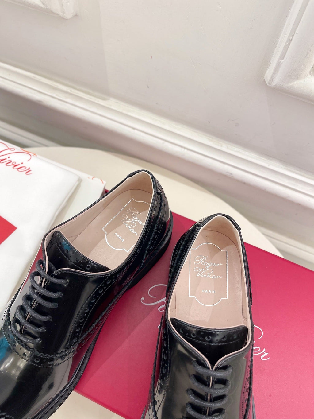 VIV' RANGERS LACE-UPS IN BLACK CALFSKIN