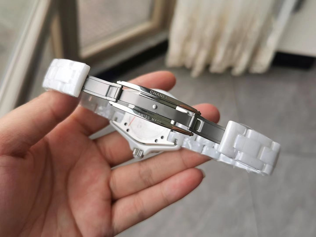 J12 38mm Quartz 20Th Anniversary White Ceramic