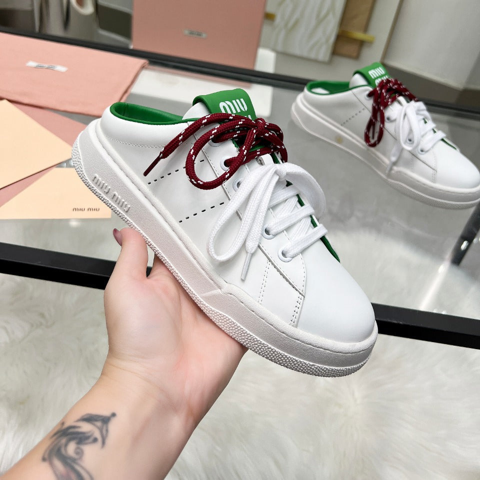 SNEAKER MULES IN WHITE MIX GREEN CALFSKIN WHITE RED LACES