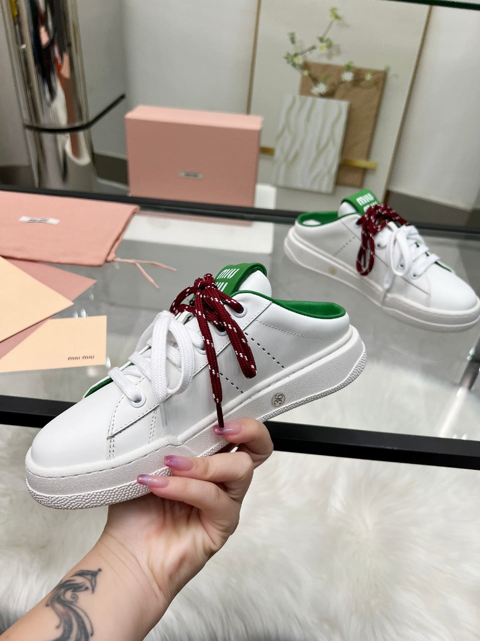 SNEAKER MULES IN WHITE MIX GREEN CALFSKIN WHITE RED LACES